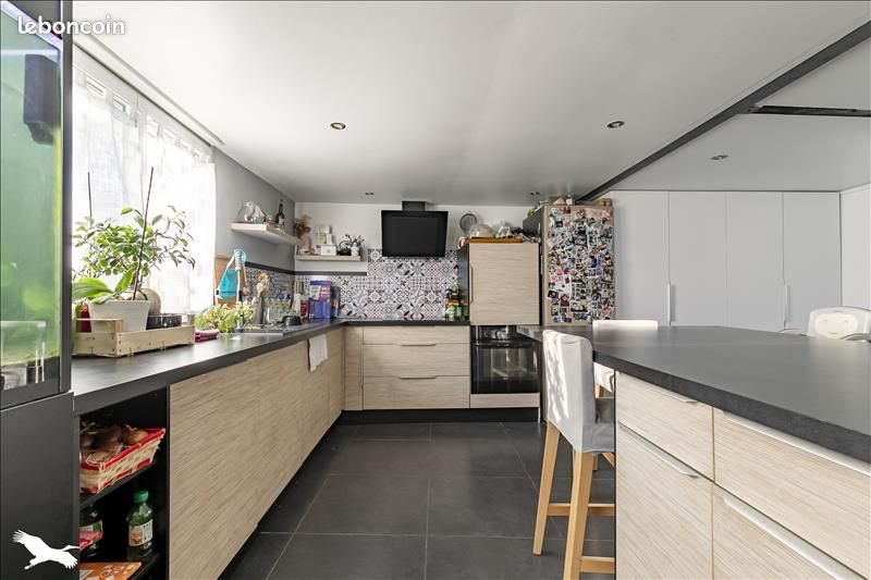 Maison à vendre, 250m², Abzac