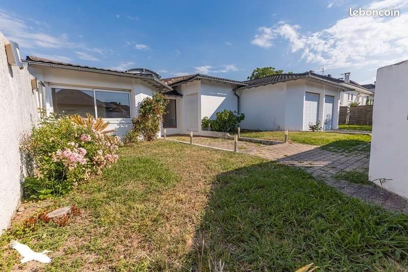 Maison à vendre, 240m², Pau