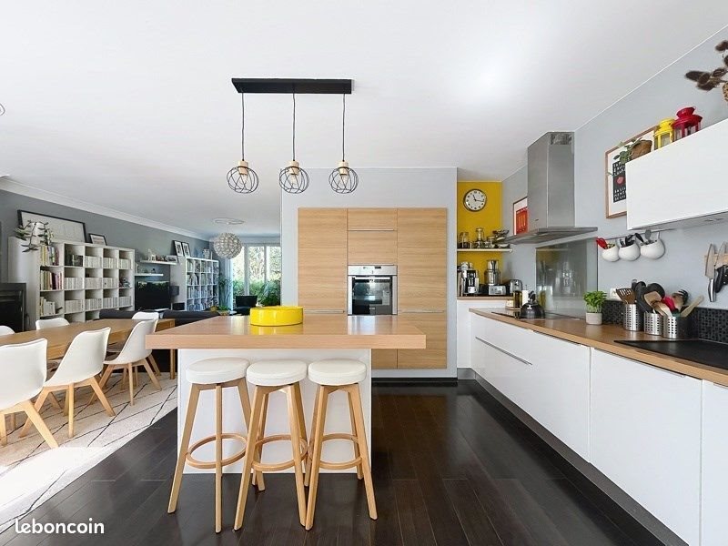 Maison à vendre, 162m², Thairé