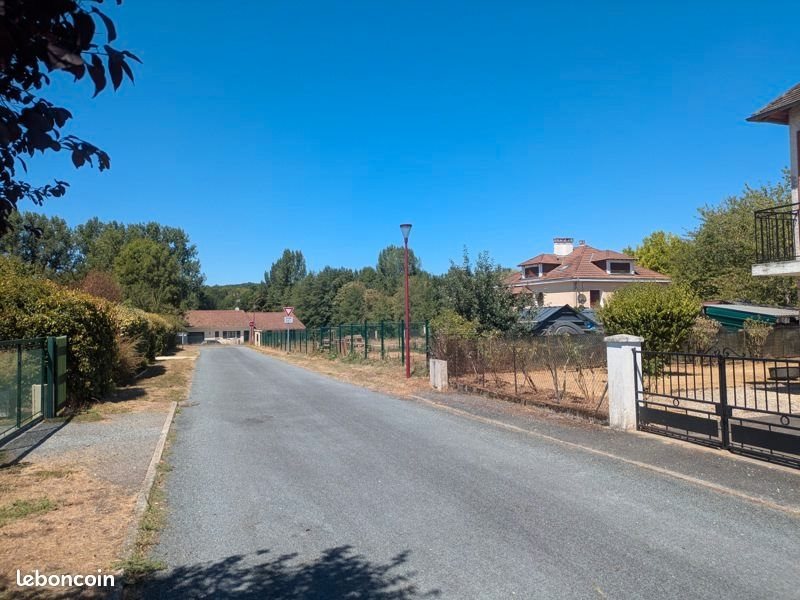 Maison à vendre, 94m², Cherveix-Cubas