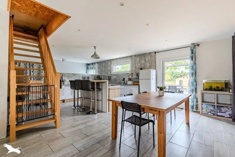 Maison à vendre, 185m², Saint-Denis-de-Pile