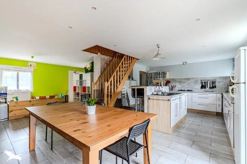Maison à vendre, 185m², Saint-Denis-de-Pile