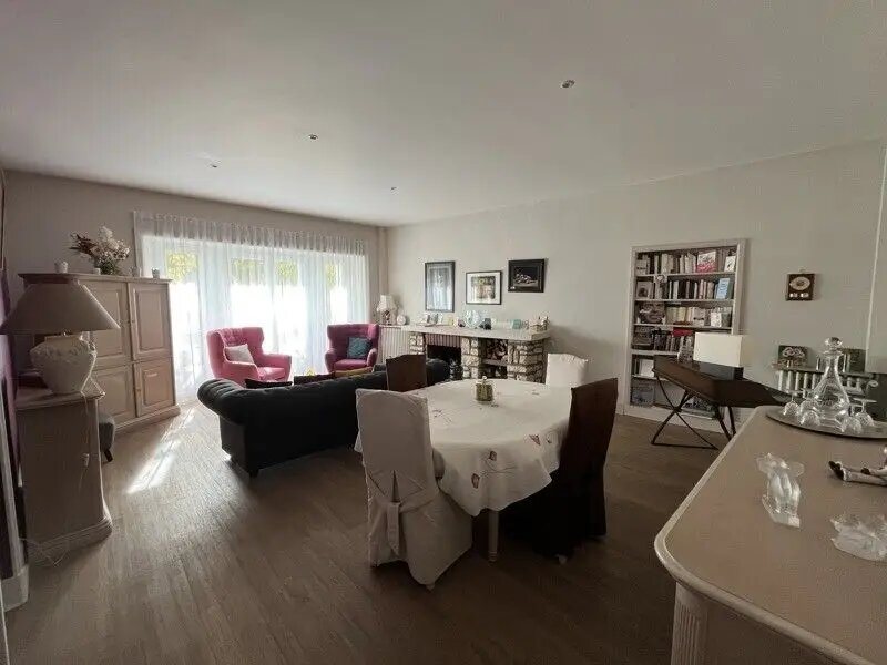 Maison à vendre, 250m², Saint-Germain-du-Salembre