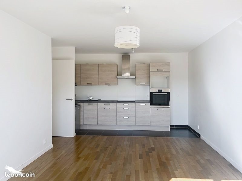 Appartement à vendre, 71m², Saint-Cyr-l'Ecole