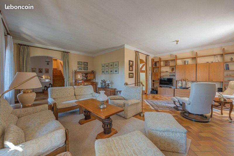 Maison à vendre, 188m², La Salvetat-Saint-Gilles
