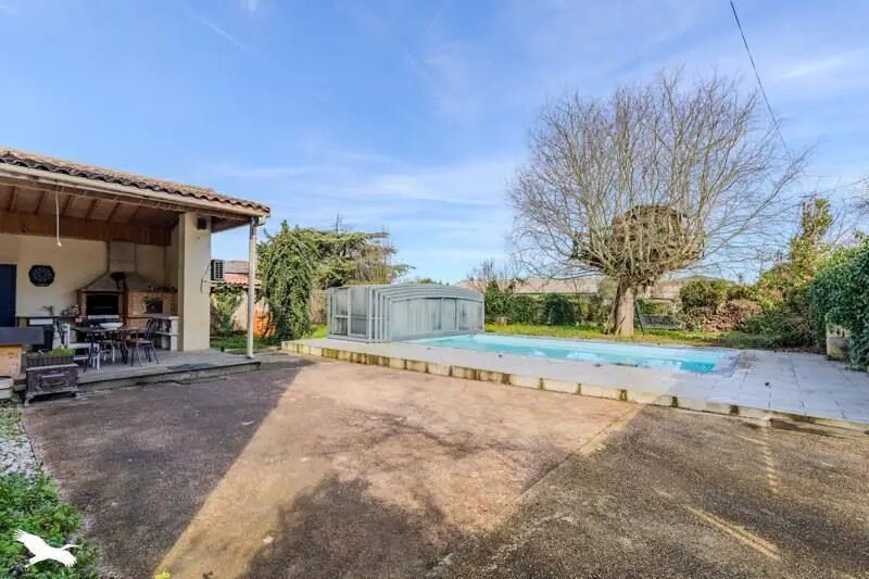 Maison à vendre, 135m², Arveyres