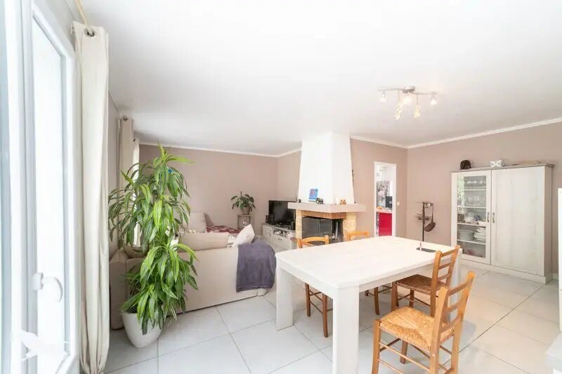 Maison à vendre, 109m², La Lande-de-Fronsac