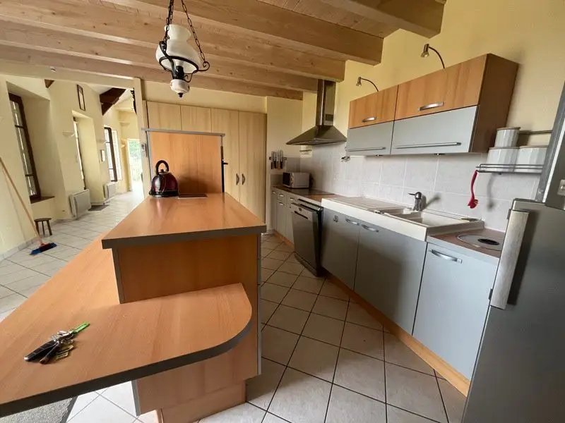 Maison à vendre, 117m², Saint-Exupéry-les-Roches