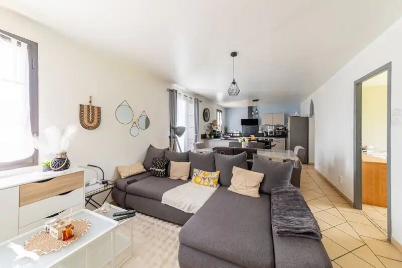 Maison à vendre, 100m², Saint-Hilaire-de-Lusignan