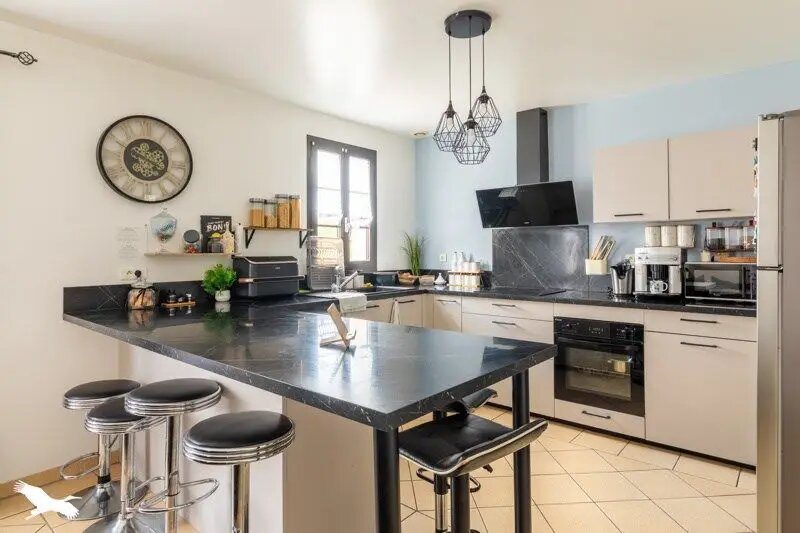 Maison à vendre, 100m², Saint-Hilaire-de-Lusignan