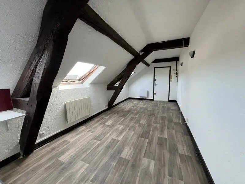 Appartement à vendre, 27m², Mantes-la-Jolie