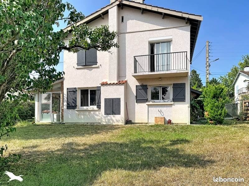 Maison à vendre, 94m², Condom