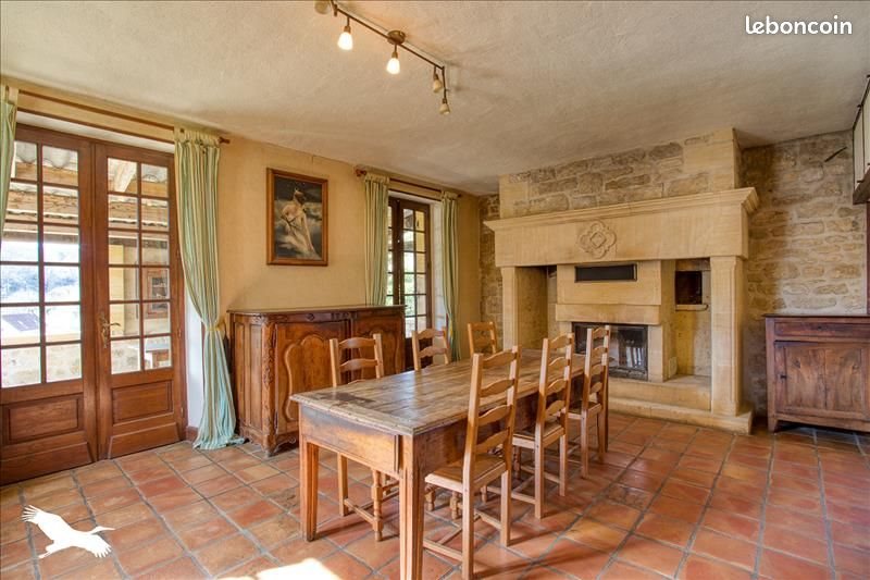 Maison à vendre, 102m², Carlux