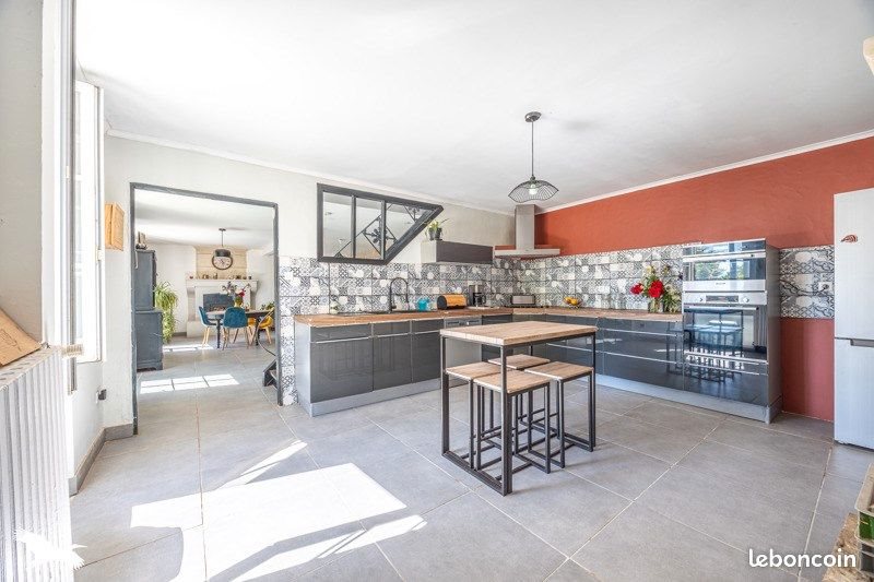 Maison à vendre, 146m², Sainte-Néomaye