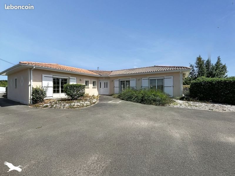Maison à vendre, 165m², Meursac