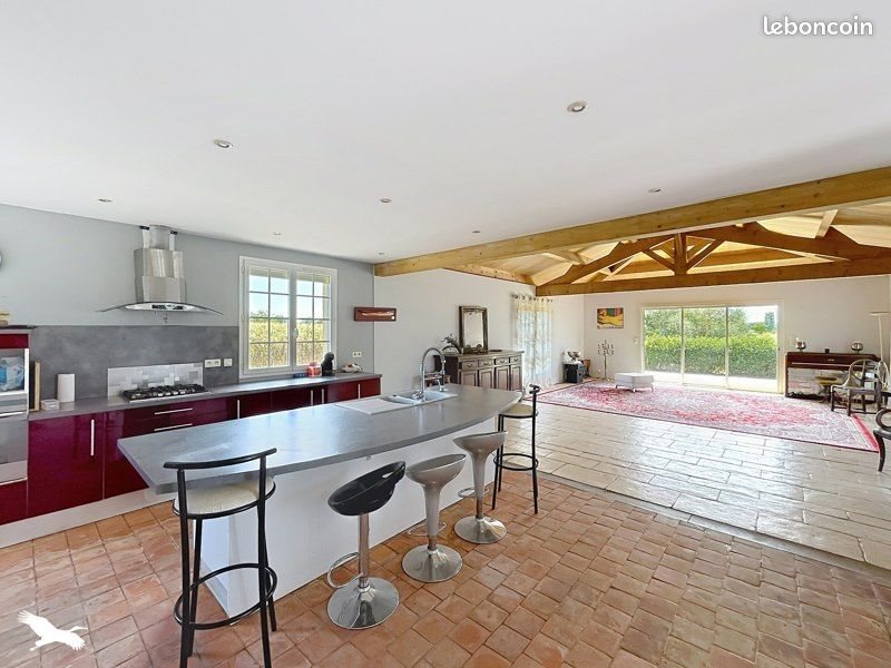 Maison à vendre, 165m², Meursac