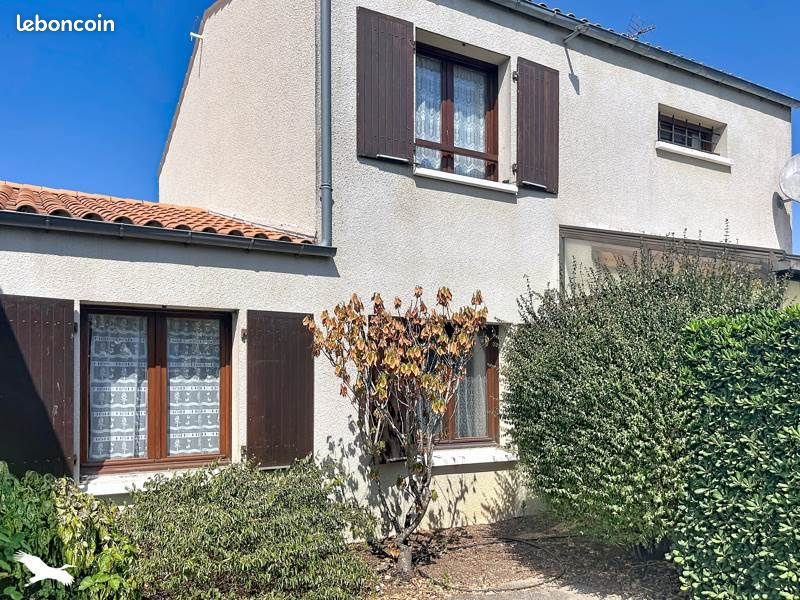 Maison à vendre, 131m², Yves