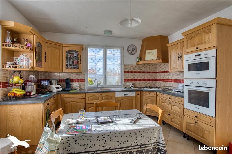 Maison à vendre, 155m², Terrasson-Lavilledieu