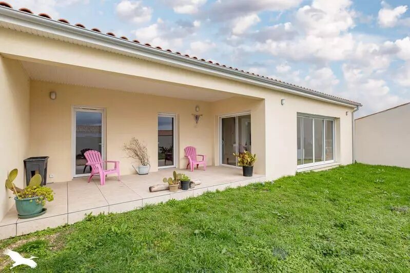 Maison à vendre, 127m², Saintes
