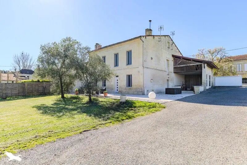 Maison à vendre, 285m², Arveyres