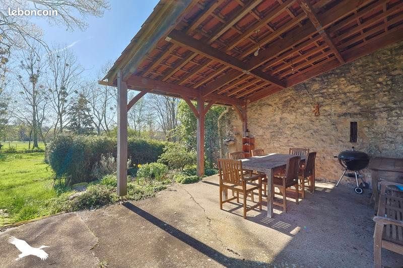 Maison à vendre, 200m², Saint-Méard-de-Gurçon