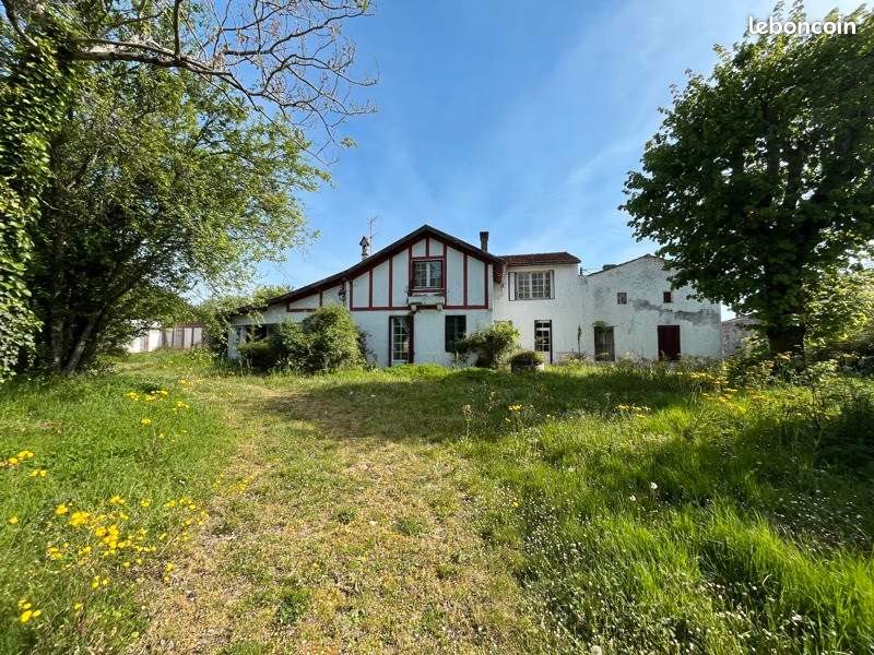 Maison à vendre, 270m², Mirambeau