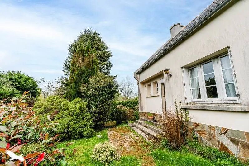 Maison à vendre, 186m², Dinéault