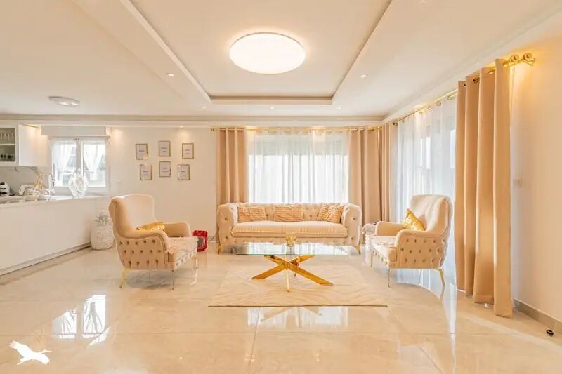 Maison à vendre, 141m², Carbon-Blanc