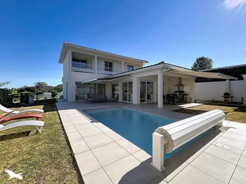 Maison à vendre, 157m², Sainte-Eulalie