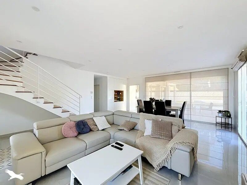Maison à vendre, 157m², Sainte-Eulalie