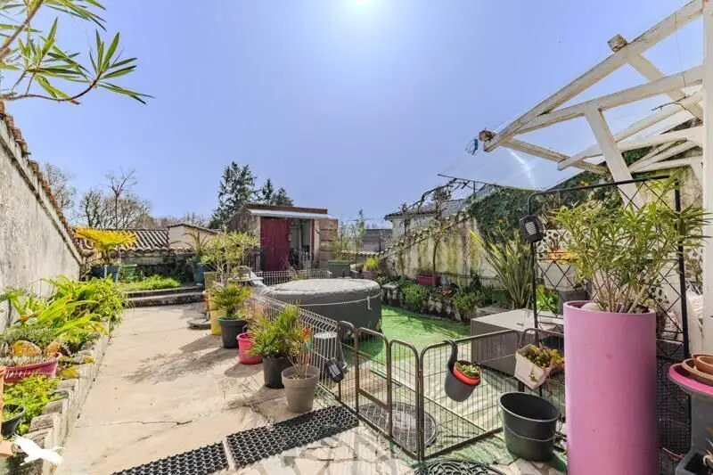Maison à vendre, 132m², Guîtres