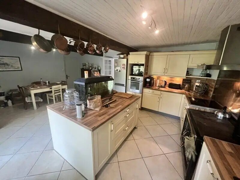 Maison à vendre, 272m², Lacassagne
