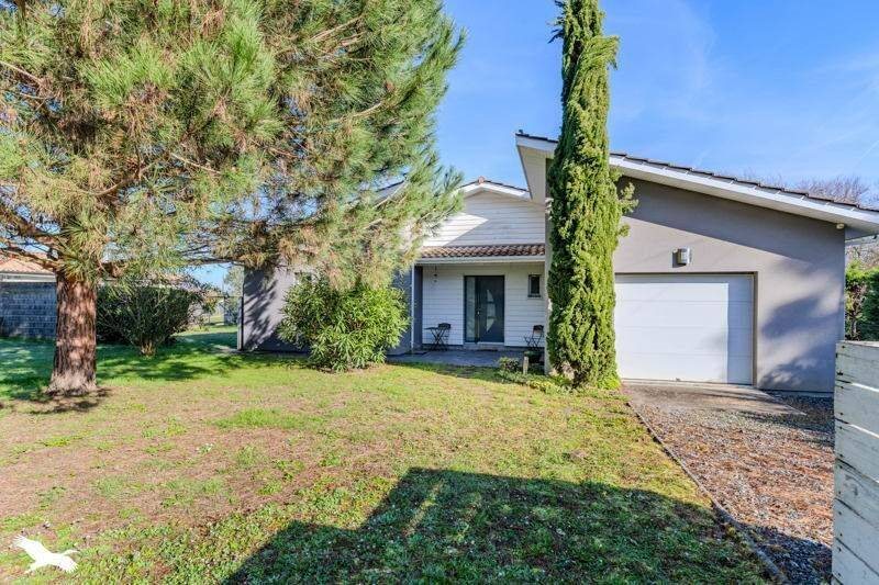 Maison à vendre, 130m², Beychac-et-Caillau