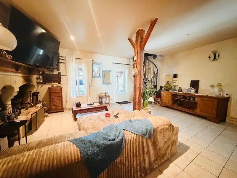 Maison à vendre, 159m², La Roche-Chalais