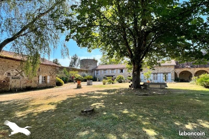 Maison à vendre, 288m², Confolens