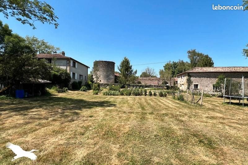 Maison à vendre, 288m², Confolens