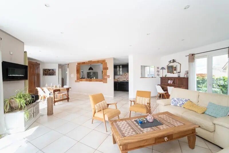Maison à vendre, 157m², Saint-André-de-Cubzac