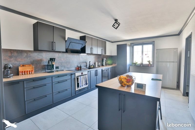 Maison à vendre, 232m², Boutiers-Saint-Trojan