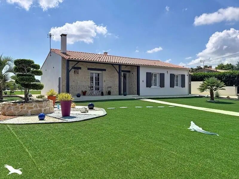 Maison à vendre, 120m², Thénac