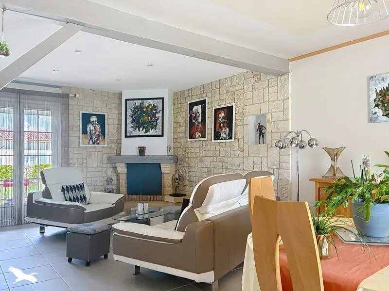 Maison à vendre, 120m², Thénac