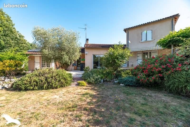 Maison à vendre, 222m², Boulazac