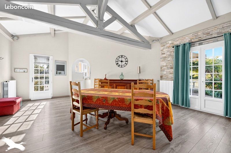 Maison à vendre, 222m², Boulazac