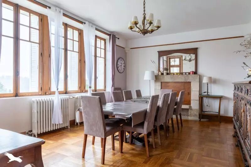Maison à vendre, 300m², Uzerche