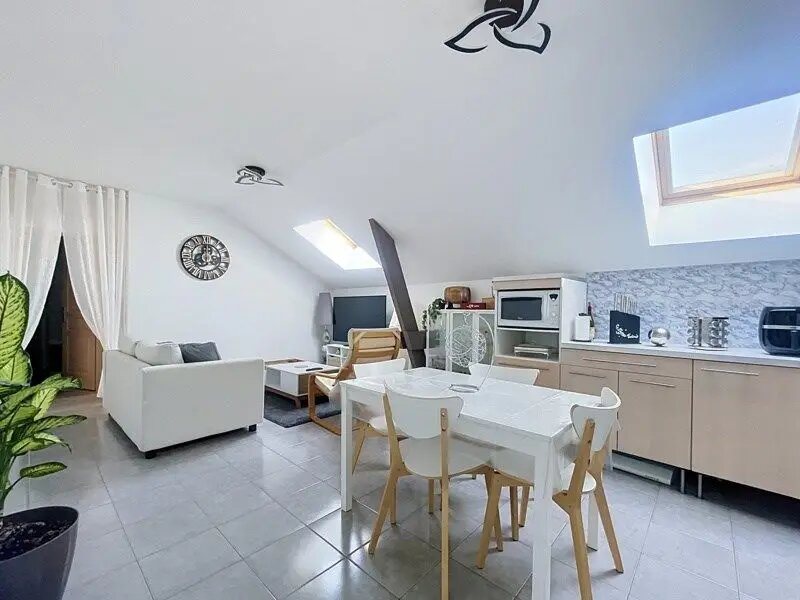 Appartement à vendre, 303m², Coignières