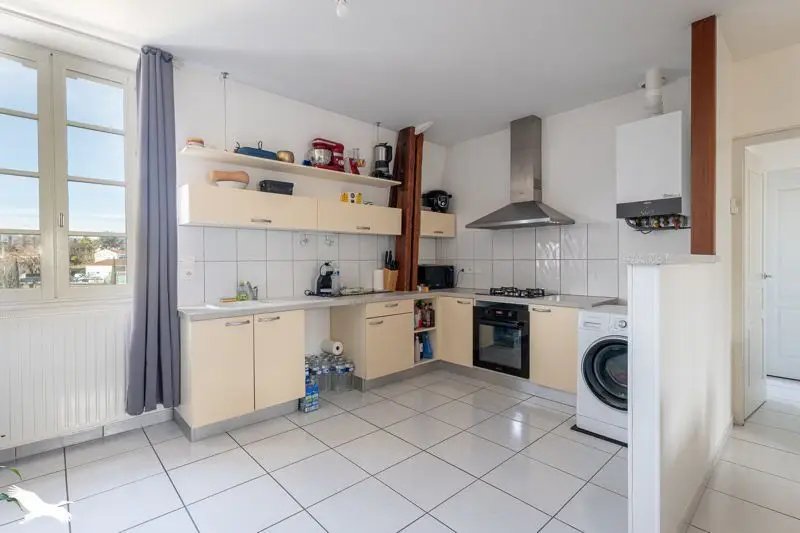 Appartement à vendre, 72m², Saintes