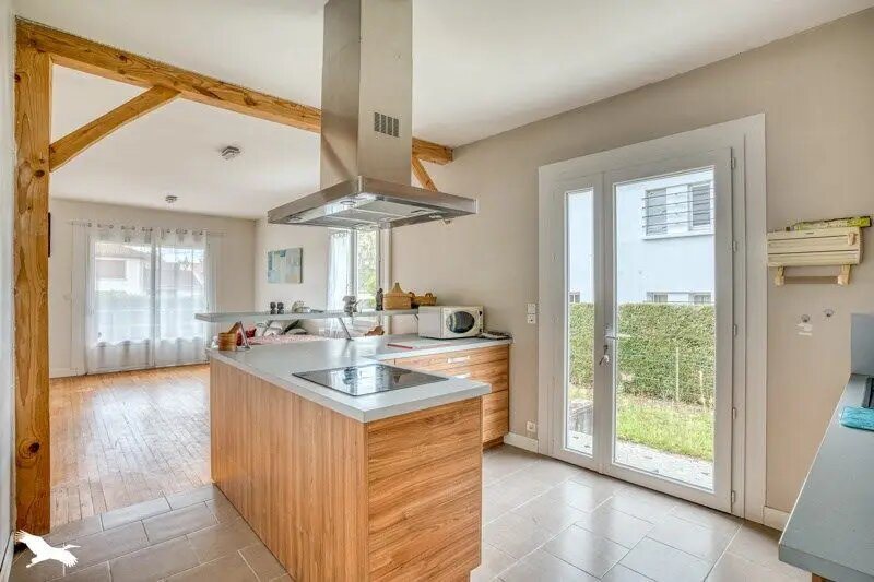 Maison à vendre, 102m², Pineuilh