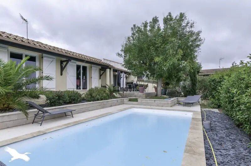 Maison à vendre, 142m², Corneilhan
