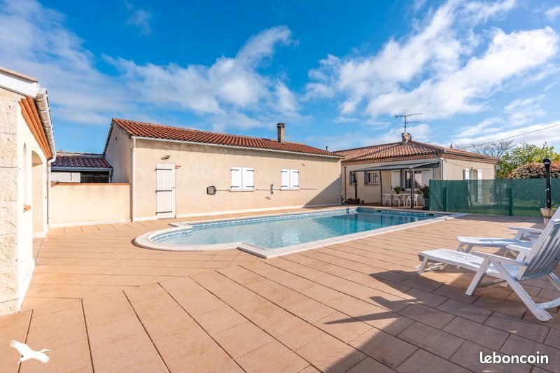 Maison à vendre, 230m², Lédat