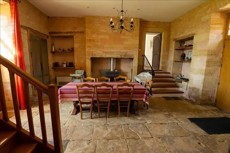 Maison à vendre, 730m², Saint-Médard-d'Excideuil