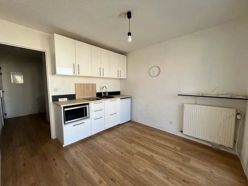 Appartement à louer, 19m², Royan